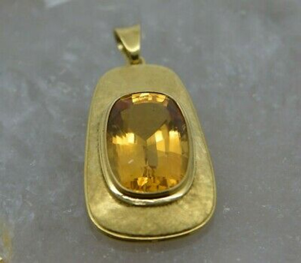 18K Yellow Gold Citrine Pendant 15ct est. Cushion Cut Circa 1970