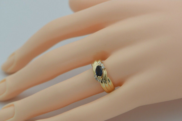 14K YG Blue Sapphire and Diamond Ring Ribbon Bypass Design Size 7