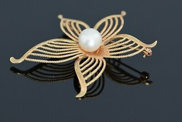 14K Yellow Gold Pearl Star Pin, Circa 1960