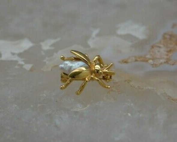 Vintage 14K Yellow Gold Beetle Pin Circa 1950