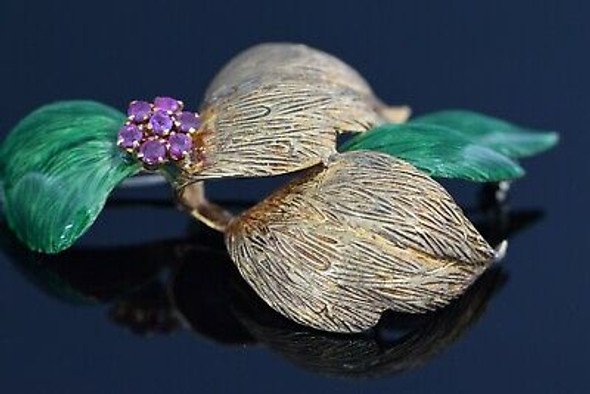 18K Yellow Gold Bee Pin