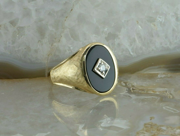 Vintage 14K Yellow Gold Black Onyx and Diamond Center Ring Size 13 Circa 1950