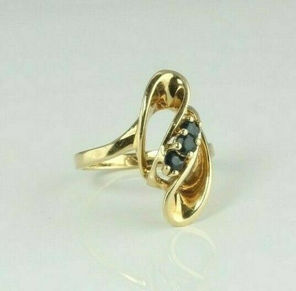 14K Yellow Gold Sapphire Modernist Ring Size 6