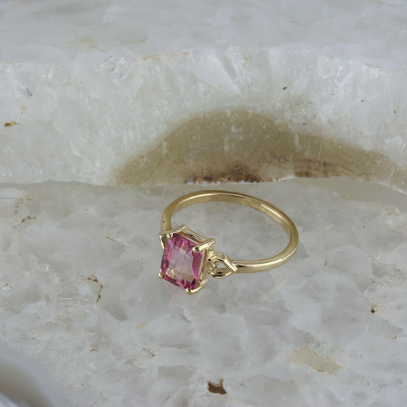 14K Yellow Gold Emerald Cut Pink Tourmaline Solitaire Ring Size 7.25 Circa 1970