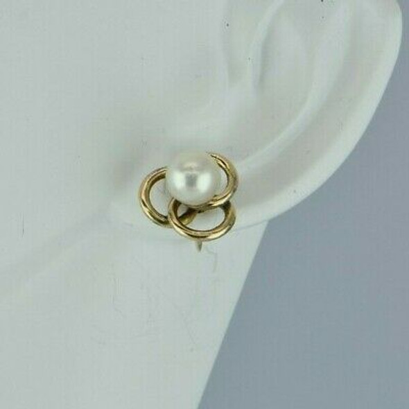 Vintage 14K Yellow Gold 6mm Pearl Studs Gold Trefoil Structure Circa 1960