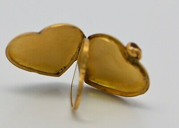 Vintage 18K Yellow Gold Heart Shaped Locket, Circa 1900