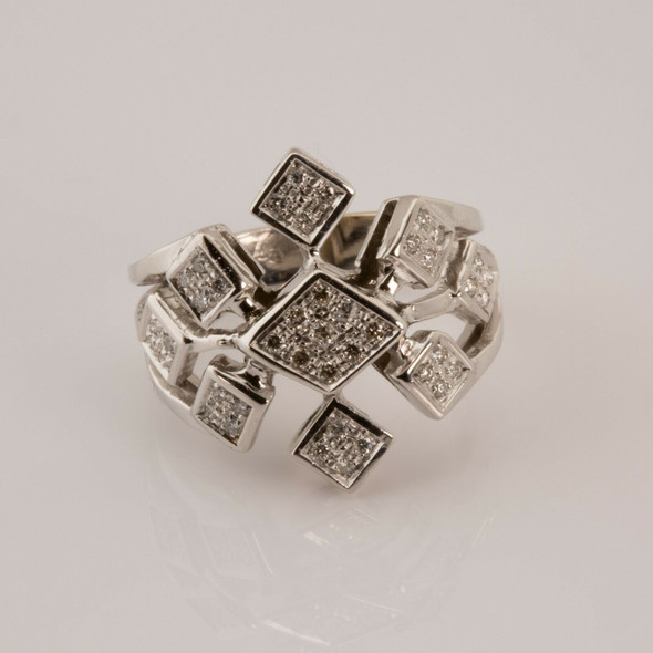 18K White Gold Diamond Geometric Snowflake Ring Size 7.75 Circa 1970