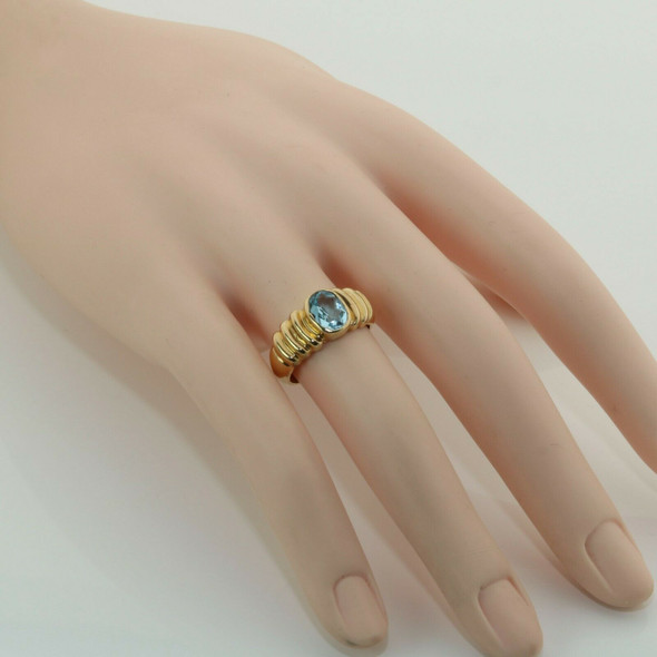 14K Yellow Gold and Aquamarine Ring Size 6.5