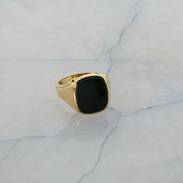 10K Yellow Gold Bloodstone Cabochon Ring Size 13.5, Circa 1940