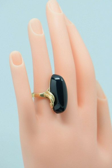 Unique 14K Yellow Gold Black Onyx Cabochon Ring, 1960's, Size 6