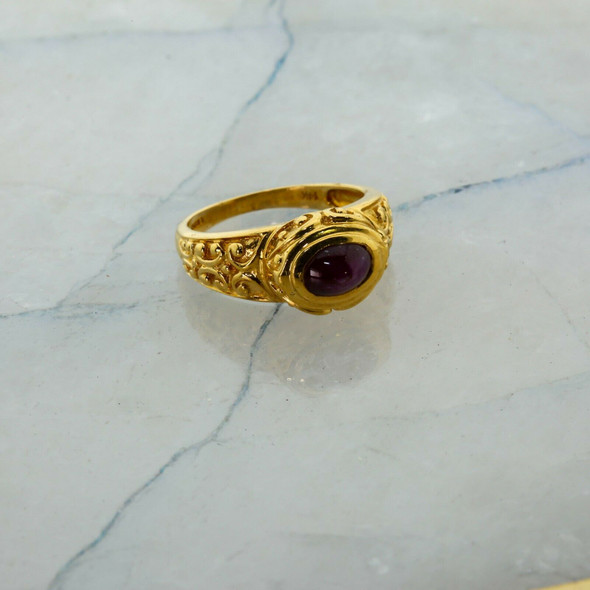 14K Yellow Gold Ruby Star Sapphire Ring Size 6.25