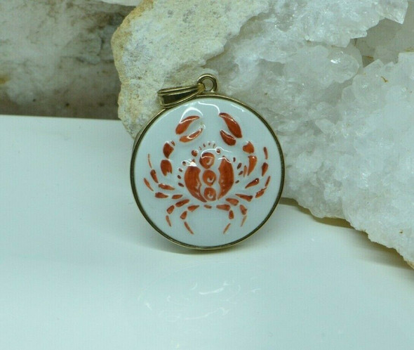 14K Yellow Gold Meissen Porcelain Crab (Cancer) Pendant Circa 1990