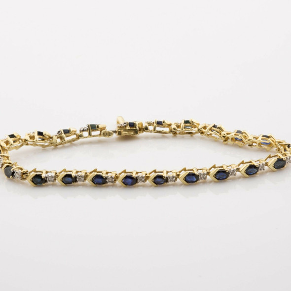 14K Yellow Gold 5ct tw Blue Sapphire and Diamond Bracelet