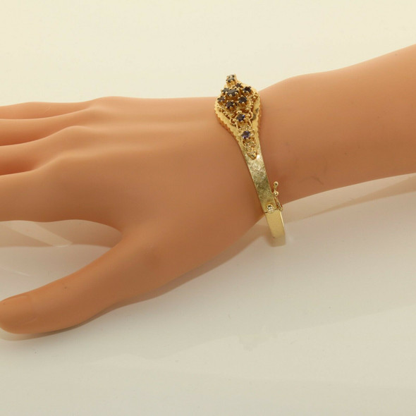 14K Yellow Gold Retro Victorian Amethyst Hinged Bangle Bracelet