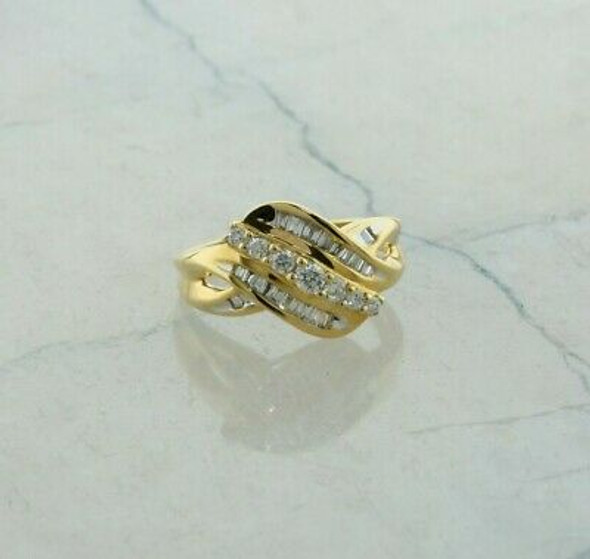 14K Yellow Gold 1 ct TW Diamond Angular Ring Size 7.25 Circa 1985