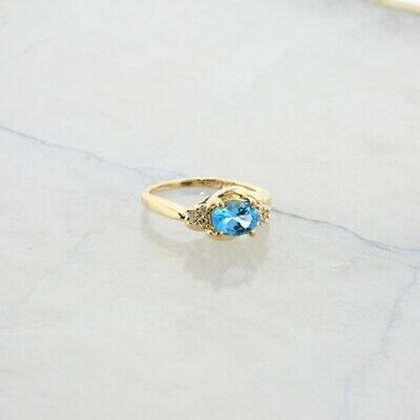 14K Yellow Gold Blue Topaz Diamond Accent Ring Size 5 Circa 1970