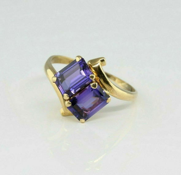 10K Yellow Gold Amethyst Ring Scrolled Bypass Design Size 6,Circa 1960