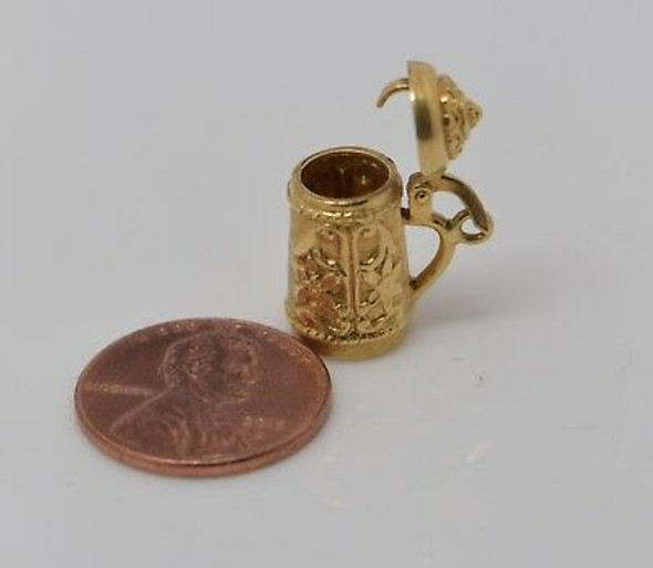 14K Yellow Gold Beer Stein Charm with Opening Top, Circa 1950