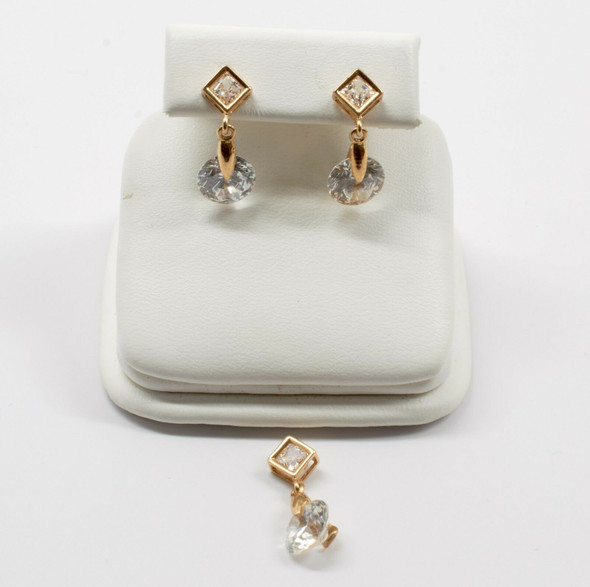 10K Yellow Gold Cubic Zirconia Earrings and Pendant Set