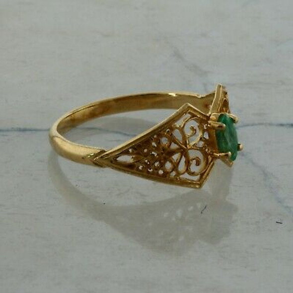 10K Yellow Gold Emerald Filigree Ring Size 7.5
