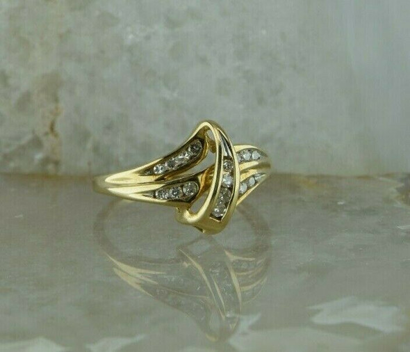 10K Yellow Gold Diamond Ribbon Ring Bypass Design Size 6.75 Circa 1990
