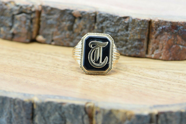 Vintage 10K Yellow Gold "T" Monogram Black Onyx Ring Size 8 Circa 1950