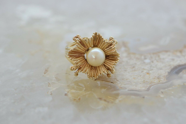 14K YG  White Pearl Wirework Flower Form Ring Size 6.5 Circa 1970