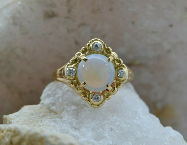 14K Yellow Gold Nice Crystal Opal and Diamond Ring Size 8