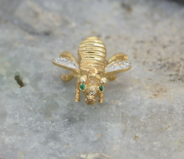 14k Yellow Gold Winged Bee Pin with Diamonds and Emerald