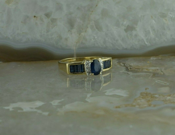 14K Yellow Gold Natural Sapphire and Diamond Ring 2ct tw Size 8.25 Circa 1980