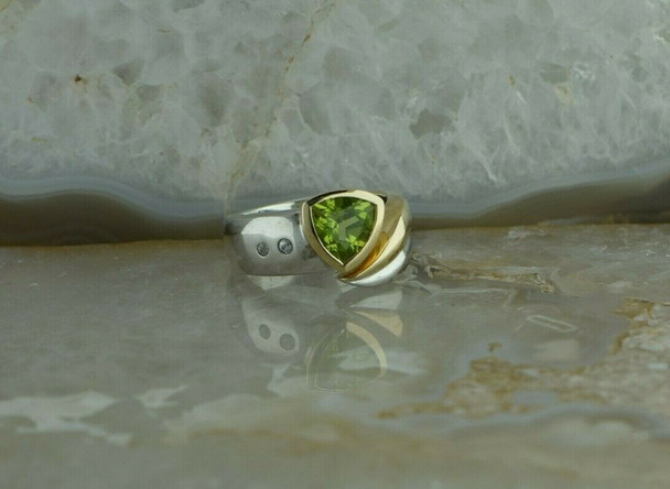 14K Yellow Gold and Sterling Silver Peridot and Diamond Ring Size 7.5