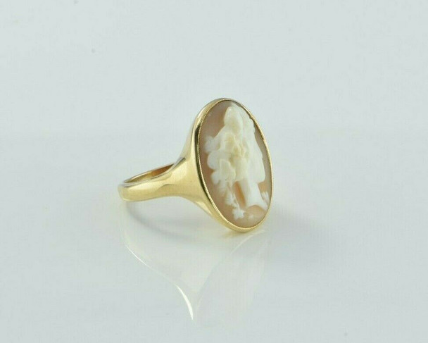 Antique 14K Yellow Gold Shell Cameo Ring Size 6.75 Circa 1920