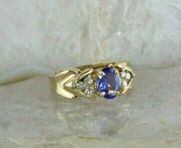 14K Yellow Gold 1 ct + Tanzanite and Diamond Ring Size 4 Circa 1990