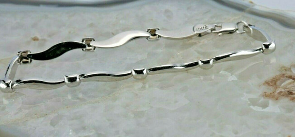 14K White Gold Puffy Element Bracelet 6.75" length