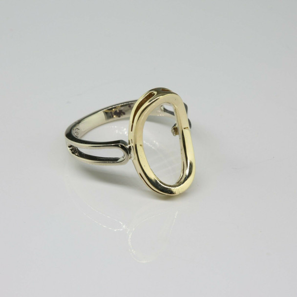 14K White and Yellow Gold modernist Monogram O Ring Size 6.5 Circa 1970