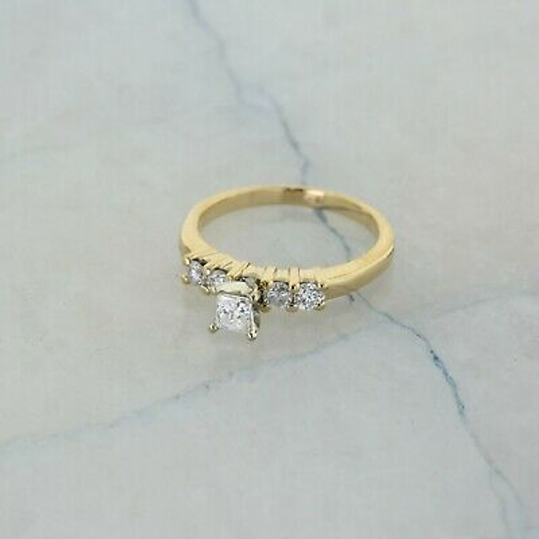 14K Yellow Gold 3/4 + ct tw Diamond Engagement Ring Size 8