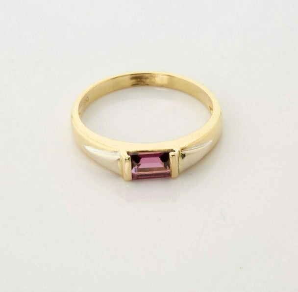 18K Yellow Gold Pink Tourmaline Solitaire Ring Size 6.5 Circa 1980