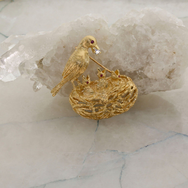 14K Yellow Gold Ruby and Diamond Bird with Nested Chicks Pin Circa 1960