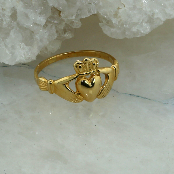 14K Yellow Gold Claddagh Ring,  Ring  Size 9 3/4