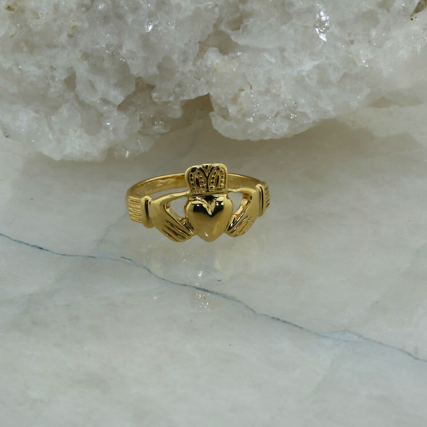 10K Yellow Gold Claddagh Ring, size 9.75