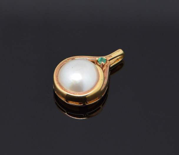 14K Yellow Gold Mabe Pearl and Emerald Pendant