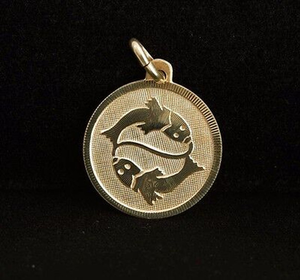 14K yellow Gold "Pisces" Charm