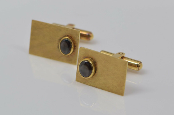 14K Yellow Gold Black Star Sapphire Cabochon Cufflinks, Circa 1950