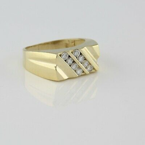10K Yellow Gold and Cubic Zirconia Ring Size 8.25 Circa 1960