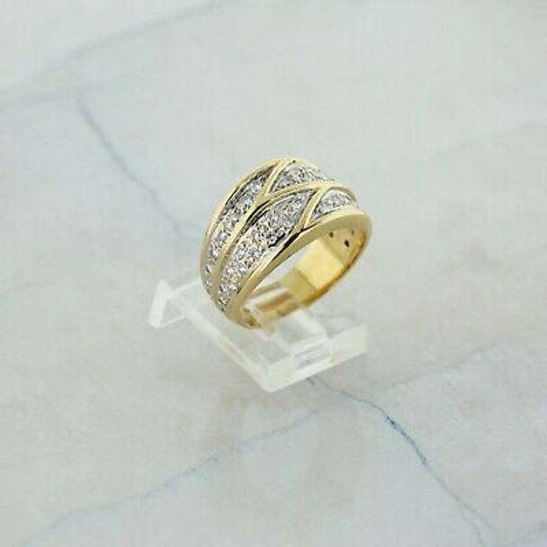 14K Yellow Gold 1 ct est Diamond Ring H SI Quality Size 7.75 Circa 1970