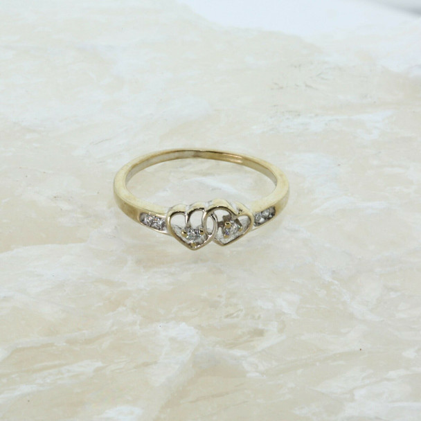 10K Yellow Gold Diamond Heart Ring Size 6.5