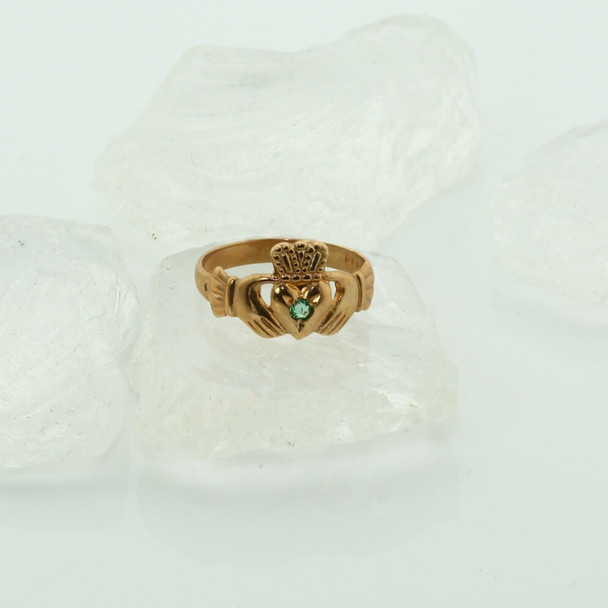 14K Yellow Gold Claddagh Ring with small round emerald in center, Ring size 5.5