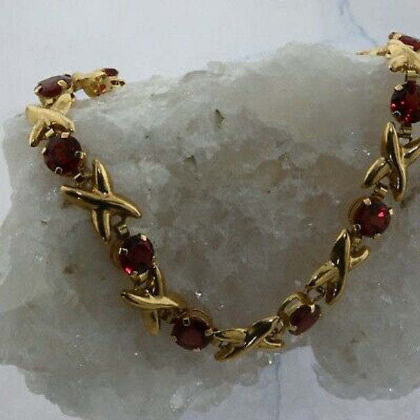 10K Yellow Gold and 5 ct tw Rhodolite Garnet Bracelet 7.25 Inch Long Circa 1970