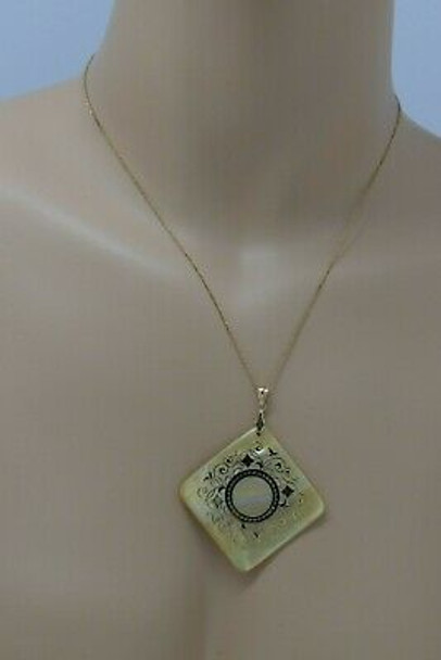 14K Yellow Gold Mother of Pearl Pendant on 18" Chain