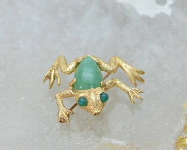 14K Yellow Gold Leap Frog Pin with Emerald Eyes